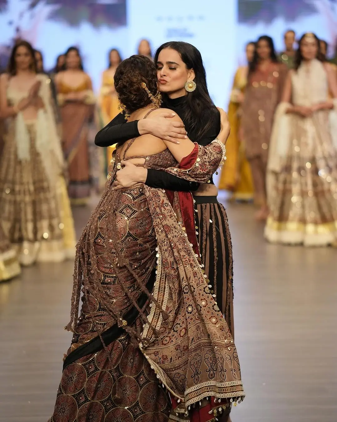 Fatima Sana Shaikh In Maroon Saree Sleeveless Blouse